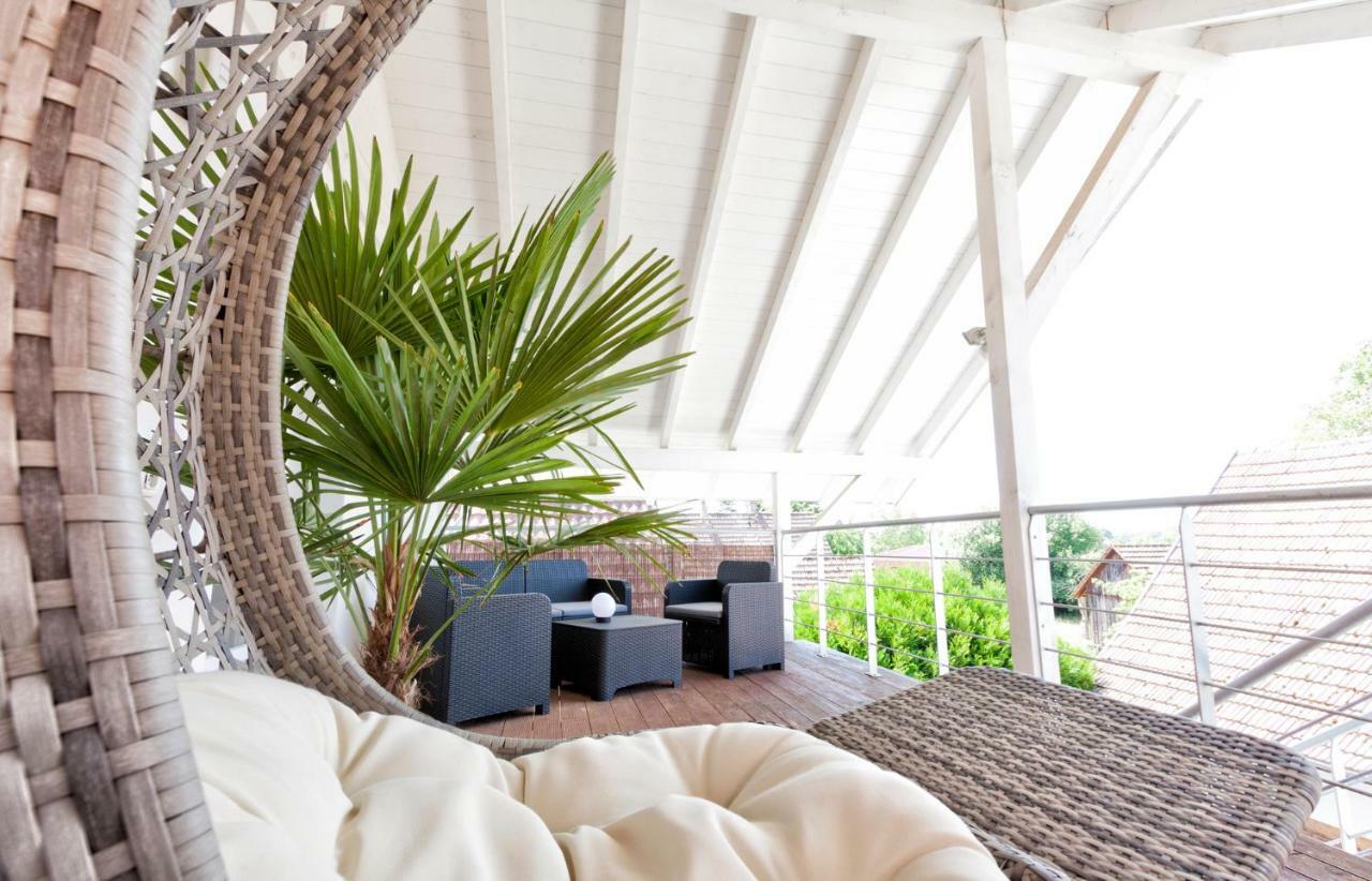 Appartement Donna Rhinau ภายนอก รูปภาพ